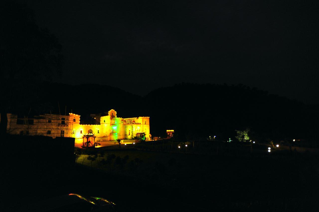 Ram Bihari Palace Hotel Alwar Buitenkant foto